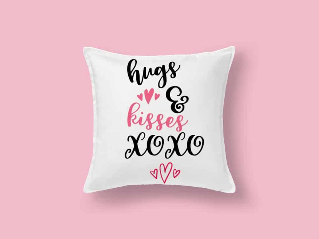 Hugs & Kisses XOXO Free Valentine's Day SVG Cut File